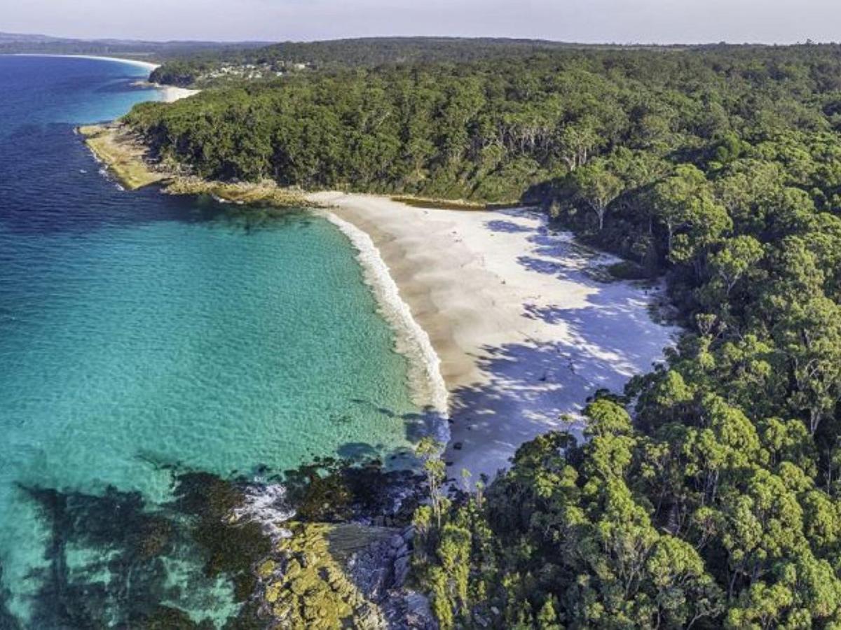 Overlooking Blenheim Beach Feel the Sand Between your Toes Vincentia Buitenkant foto