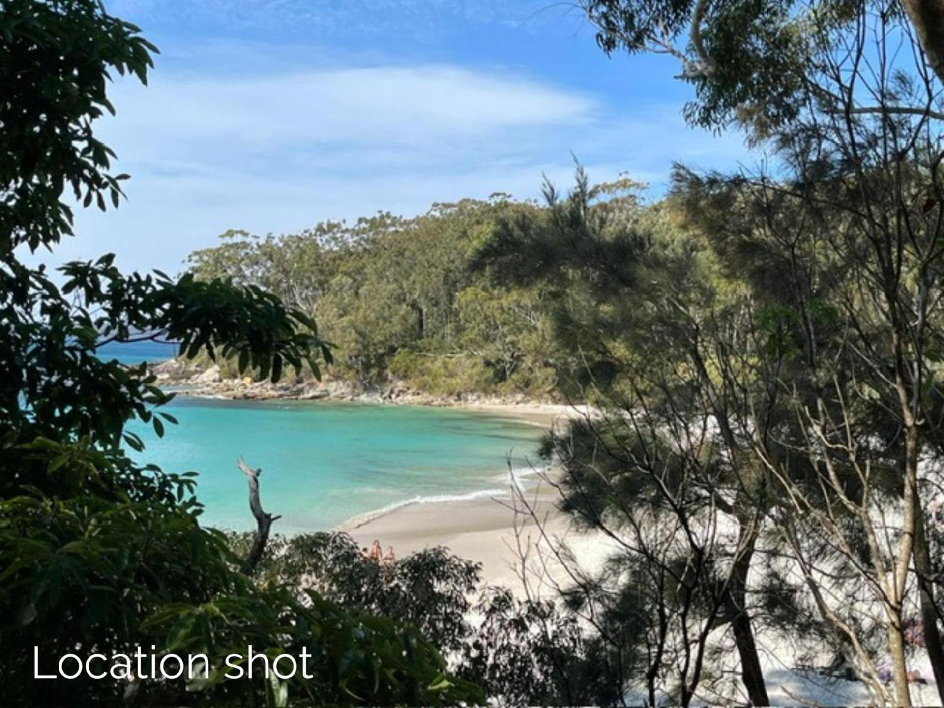Overlooking Blenheim Beach Feel the Sand Between your Toes Vincentia Buitenkant foto